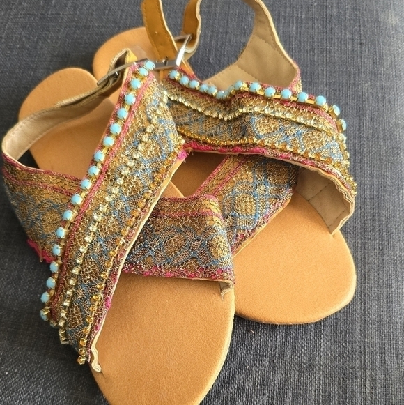 Women's Strappy Buckle Ethnic Bohemia Beach Shoes - Picture 5 of 6